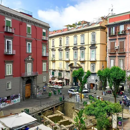 Nilos Flat Historical Center *