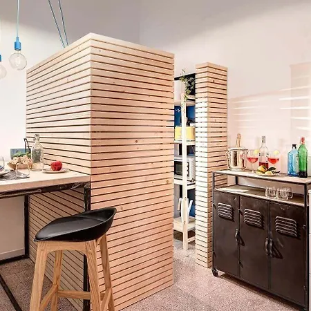 アパート Nilos Flat Historical Center ナポリ